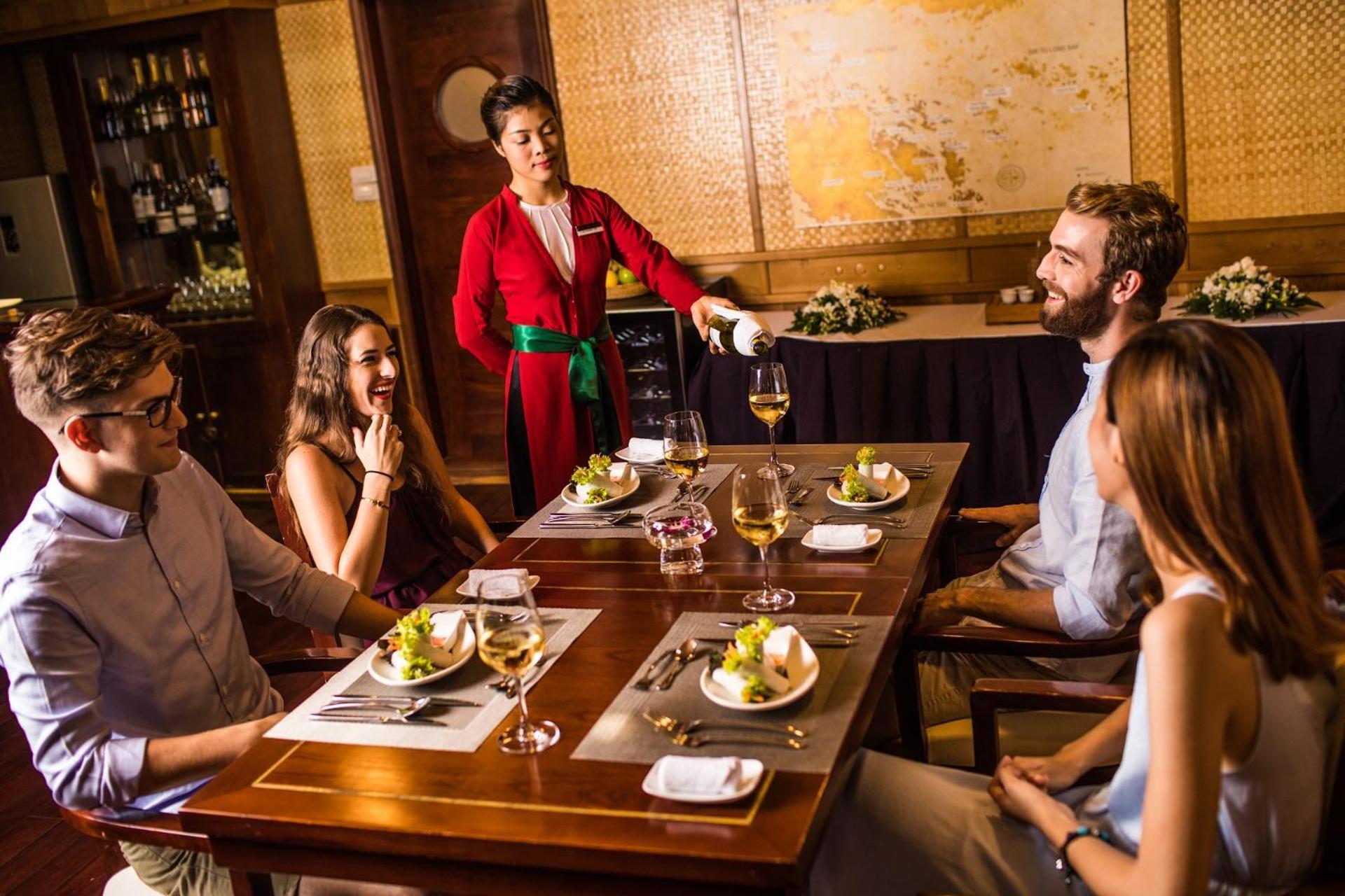 Hotel Bhaya Halong Cruises Ha Long Zewnętrze zdjęcie