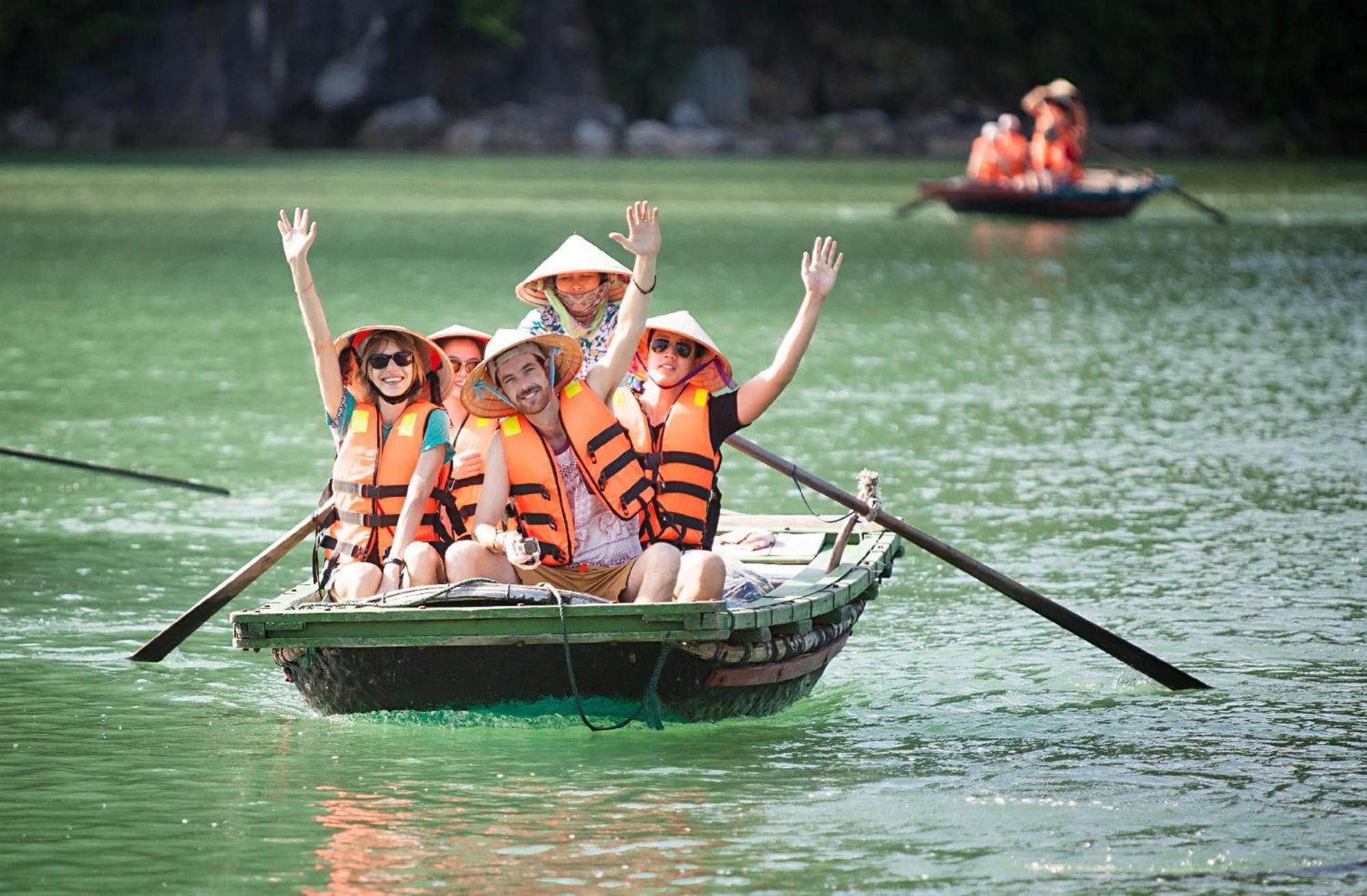 Hotel Bhaya Halong Cruises Ha Long Zewnętrze zdjęcie